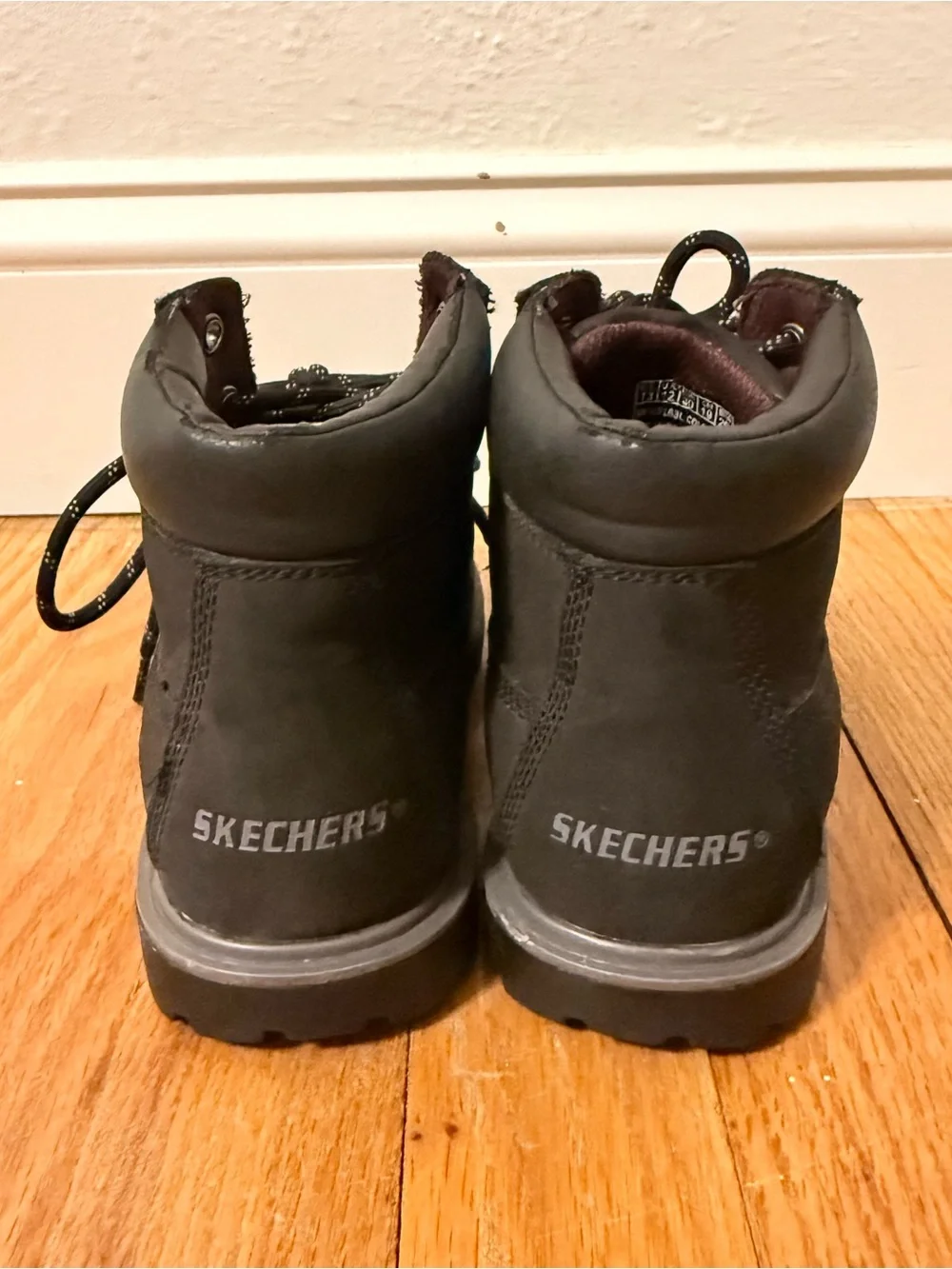 Skechers Kids Black Lace-Up Hiking Boots Size 13